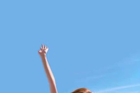 开云体育登陆入口-地级市足球基础设施建设持续推进，赛场环境全面改善，足球基地建设标准